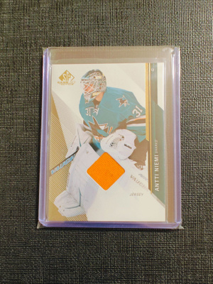 Antti Niemi - SP Game-Used Jersey