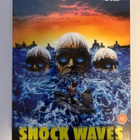 Shock Waves - Limited Edition (Blu-ray) Slipcase (1977) UUSI - pikkukuva 1