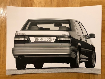Lehdistökuva Volvo 850