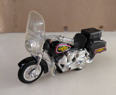 Harley-Davidson Electa Glide Poliisiopisto vetomoottorilla