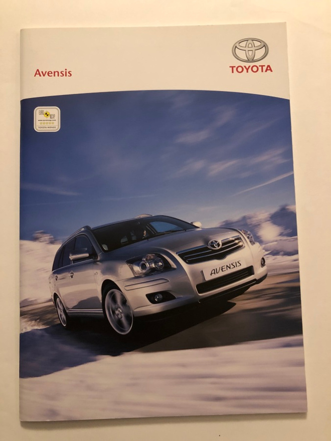 Myyntiesite - Toyota Avensis - 12/2006