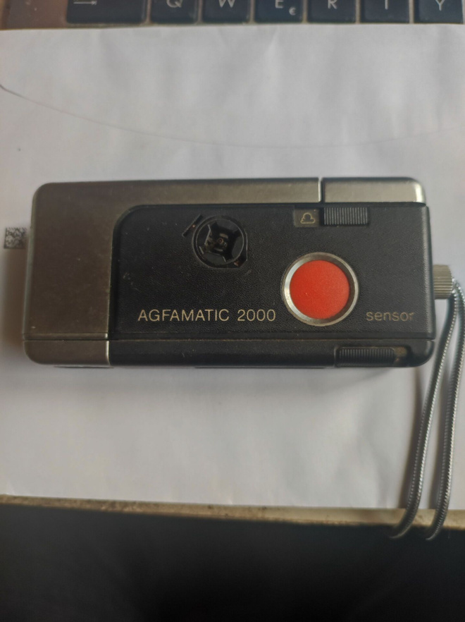 hyvä agfamatic 2000 pocket kamera