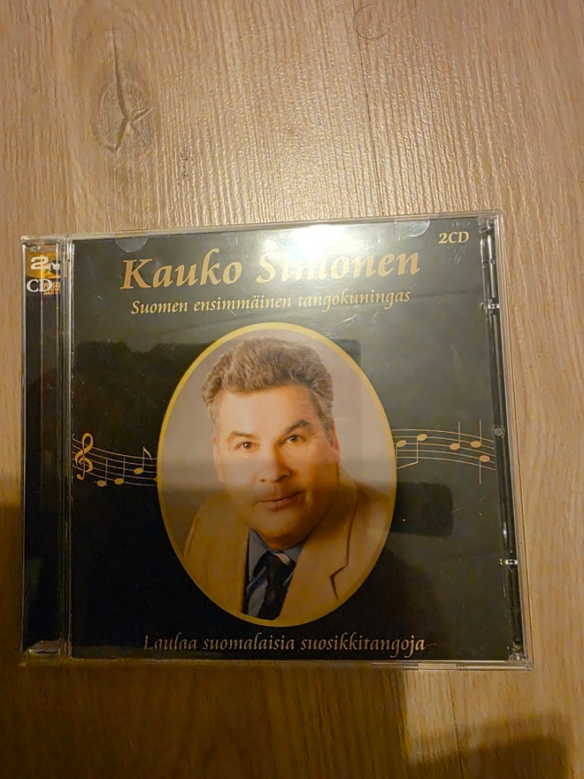 Kauko Simonen - Suomen ensimmäinen tangokuningas