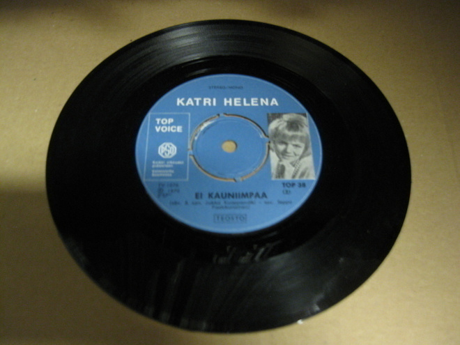KATRI HELENA -  EI KAUNIIMPAA / KURKKIJA OOT  7" vg+