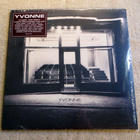 YVONNE: Yvonne LP (2022 uusintap) Indie, synth, Henric de la - pikkukuva 1