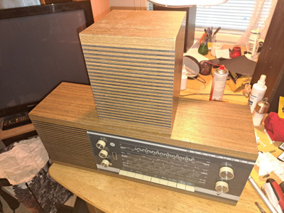 Vintage-radio Blaupunkt Granada + LA-Box lisäkaiutin