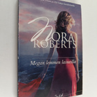 Nora Roberts : Megan lemmen laineilla - pikkukuva 1