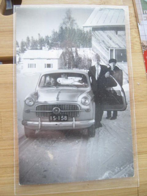 Vanha auto postikortti Ruotsiin