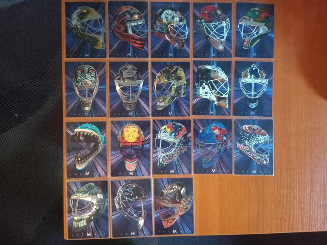2001-02 Between the Pipes Masks alk. 2,50€ kpl
