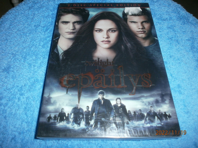 TWILIGHT- epäilys    uusi  2DVD