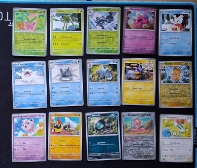 Pokemon kortit 15kpl (#89 Paldea Evolved)