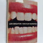 Len Deighton : Vain kun naurattaa - pikkukuva 1