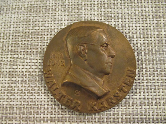 Walter Karsten mitali 1943  /Gerda Qvist 1943.
