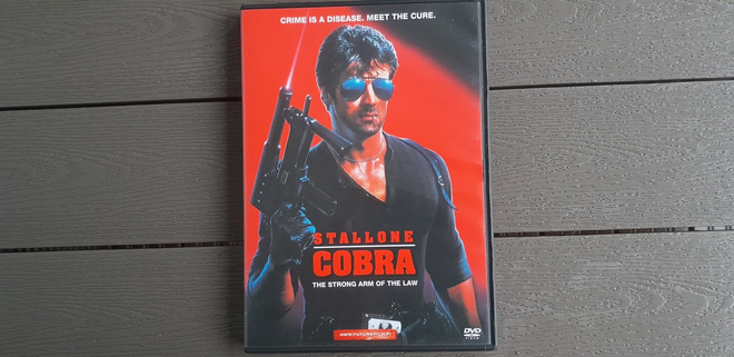 DVD: Cobra - Leikkaamaton Versio (Sylvester Stallone 1986)