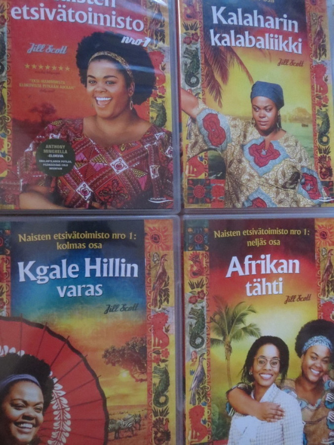 Naisten etsivätoimisto nro 1 osat 1-4 4DVD