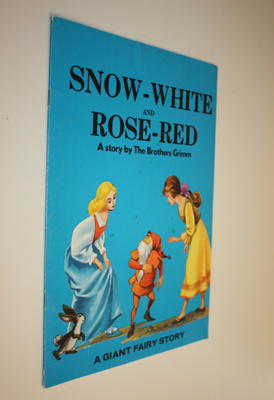 The Brothers Grimm : A Giant Fairy Story Snow-White and R...