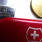 Linkkari taskuveitsi sveitsiläinen hyvä laatu 9cm pitkä - pikkukuva 2