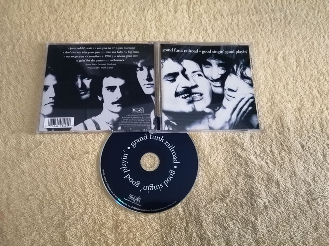 GRAND FUNK RAILROAD - Good Singin' Good Playin' CD