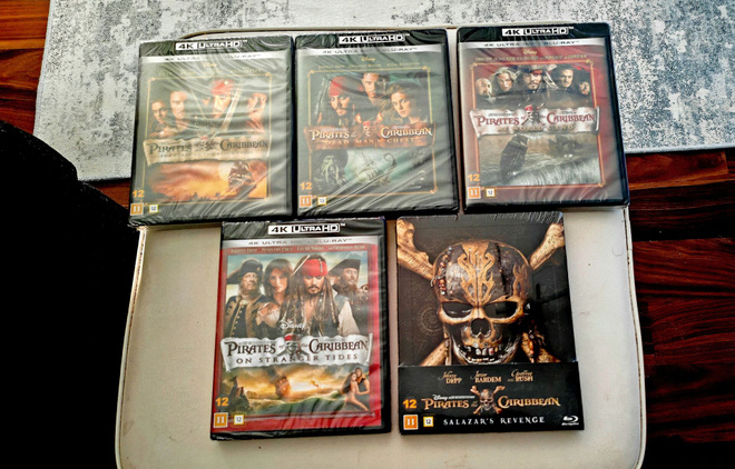 Pirates of the Caribbean 1-4 4k bluray + 5 bluray steelbook