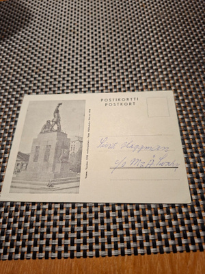 Z11 Vaasa 1918 Sankaripatsas