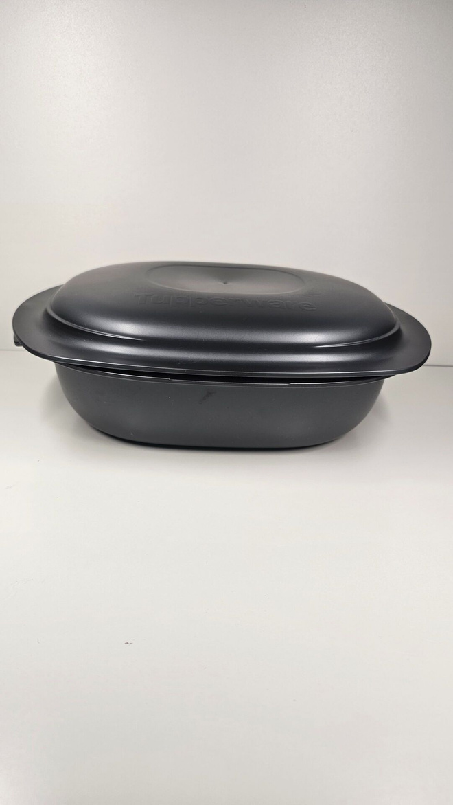 Tupperware UltraPro Soikea 2 L uunivuoka