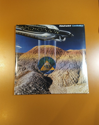 Hawkwind – Levitation 3LP (UUSI)