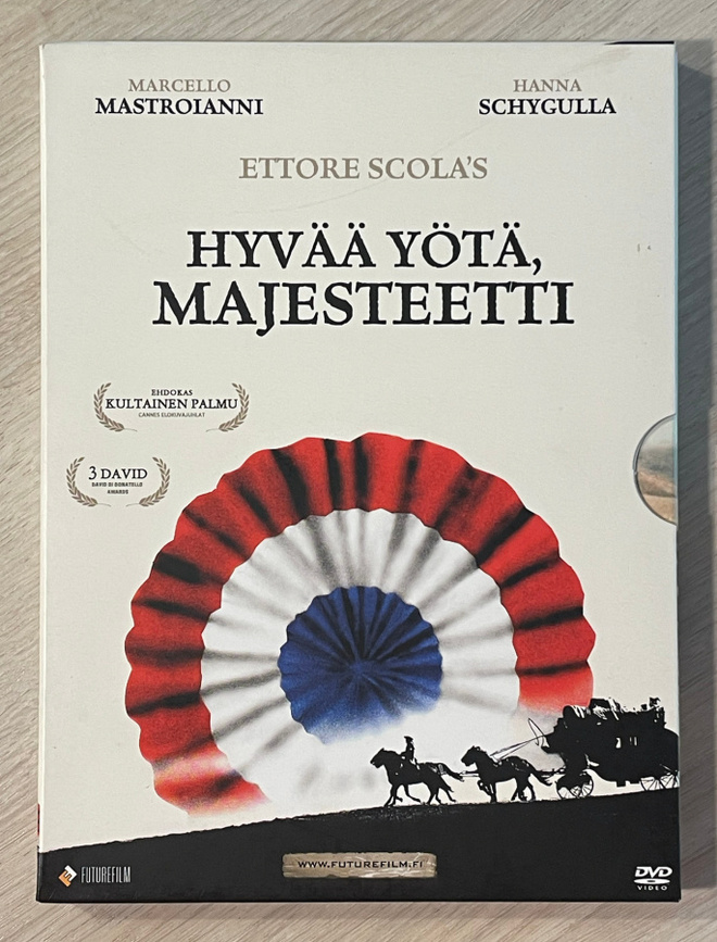 Ettore Scola: HYVÄÄ YÖTÄ, MAJESTEETTI (1982)