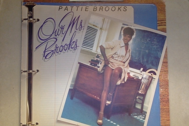PATTIE BROOKS..::..OUR  Ms. BROOKS..::..VINYYLI  LP ..  1978