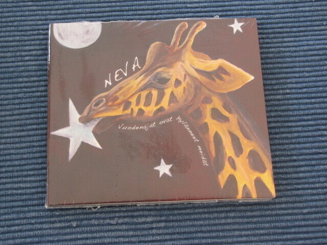 Neva Vuodenajat ovat hylänneet meidät cd muoveissa