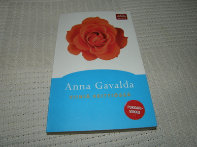 Anna Gavalda Viiniä keittiössä -pok