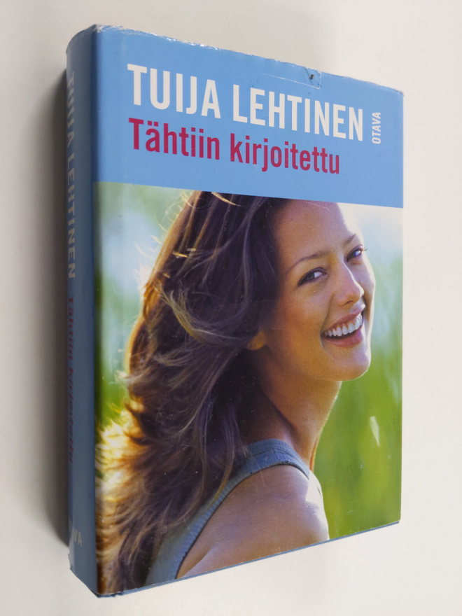 Tuija Lehtinen : Tähtiin kirjoitettu (sis. kirjat Samppan...