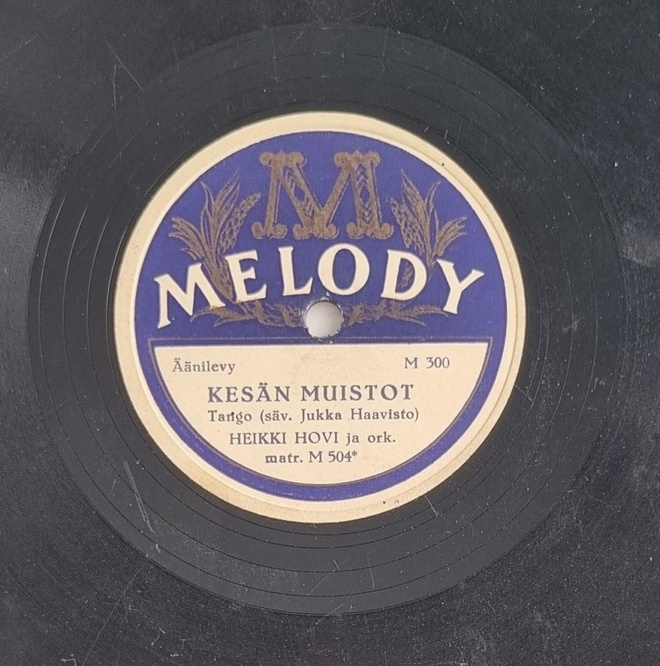 Savikiekko 1955 - Heikk Hovi - Melody M 300