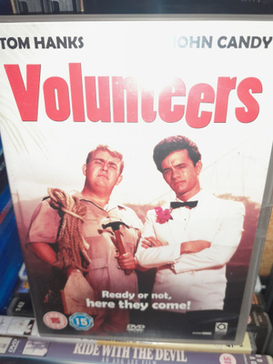 volunteers apua meitä autetaan