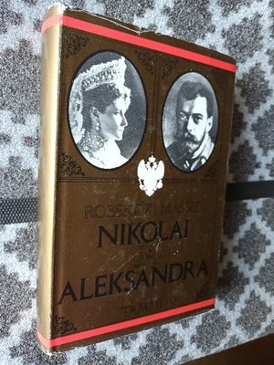 Massie: Nikolai ja Aleksandra