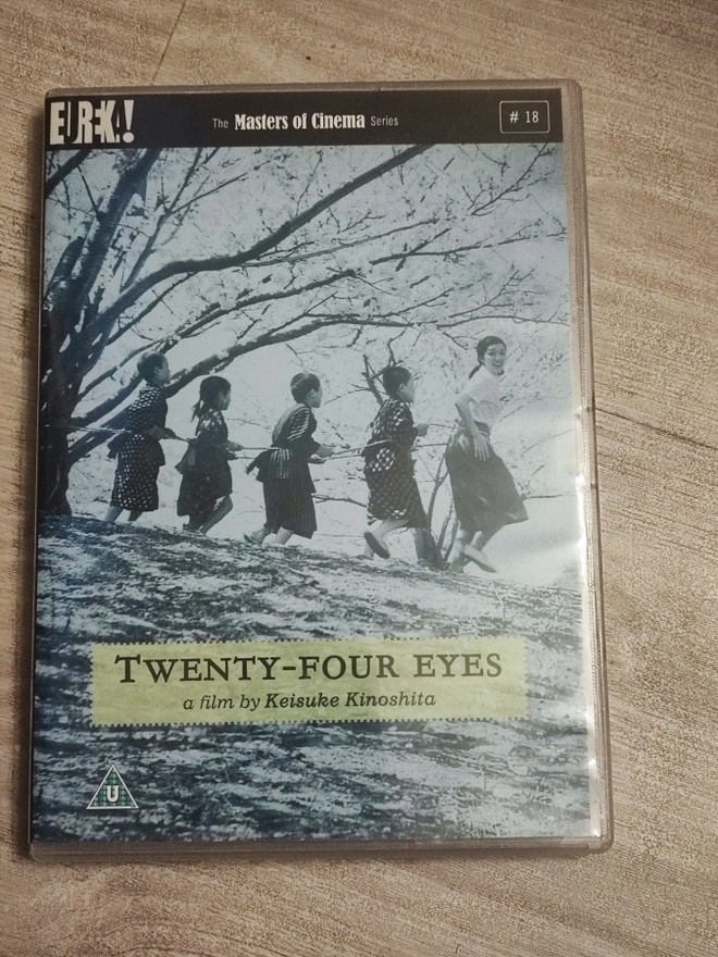 Twenty-four Eyes DVD EUREKA MASTERS OF CINEMA 18