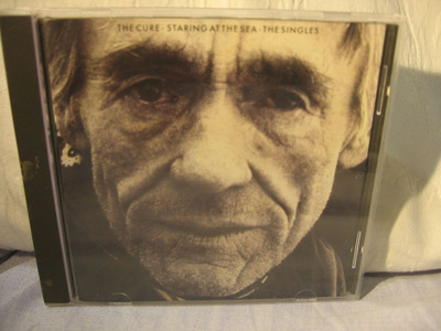 The Cure: Staring At The Sea-The Singles CD.
