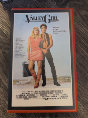 Valley Girl vuokra VHS