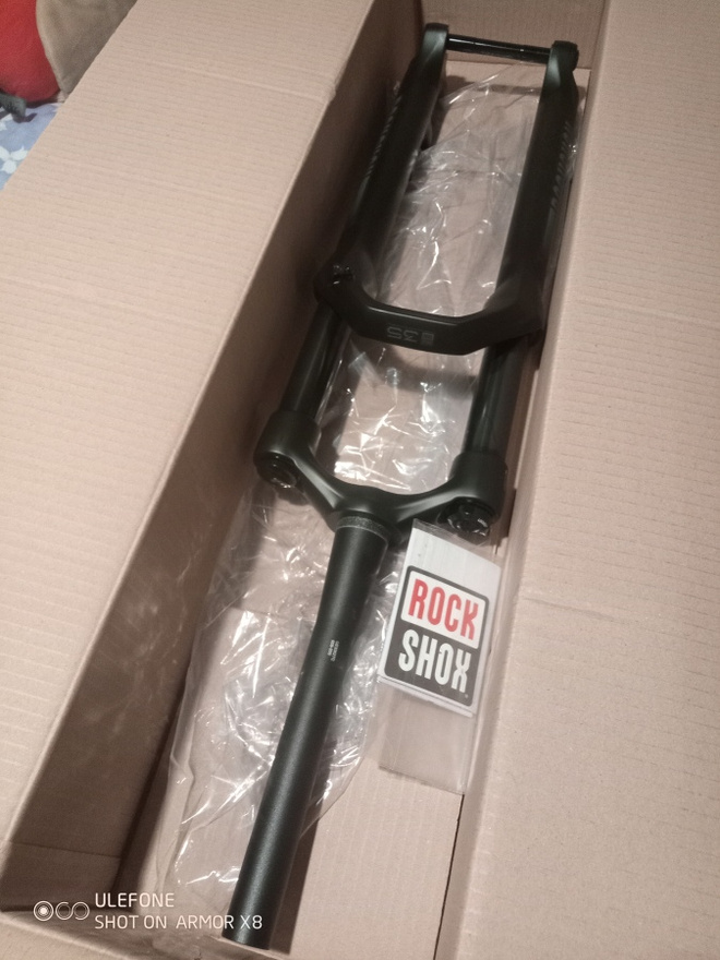 rock shock 35 29 130 uusi keula