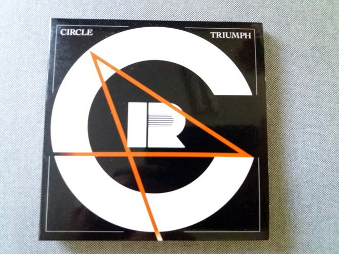 CIRCLE Triumph 2xCD Todella hyväkuntoiset CD:t