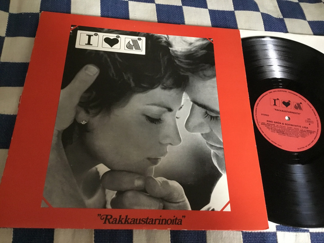 Eino Grön ja Soitinyhtye Liisa Rakkaustarinoita Lp eri kansi
