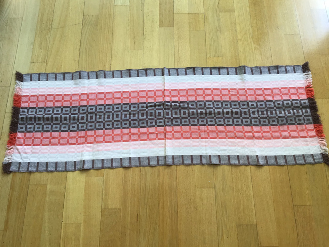 Puuvillainen vintage pöytäliina ( 42 x 120 cm )