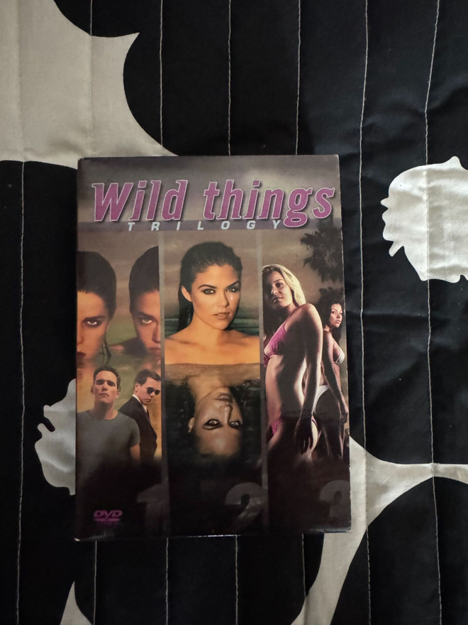 VILLIT KUVIOT-WILD THINGS TRILOGY
