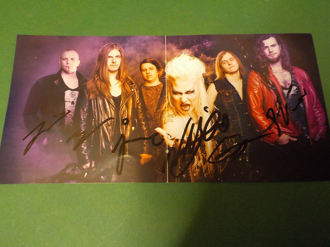 BATTLE BEAST KOKO BÄNDIN NIMMARIT