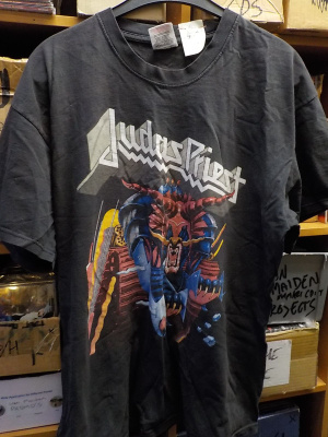 JUDAS PRIEST T-PAITA 90-LUVUN LOPUSTA KOKO XL