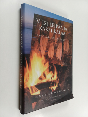 Sakari (toim.) Häkkinen : Viisi leipää ja kaksi kalaa : s...