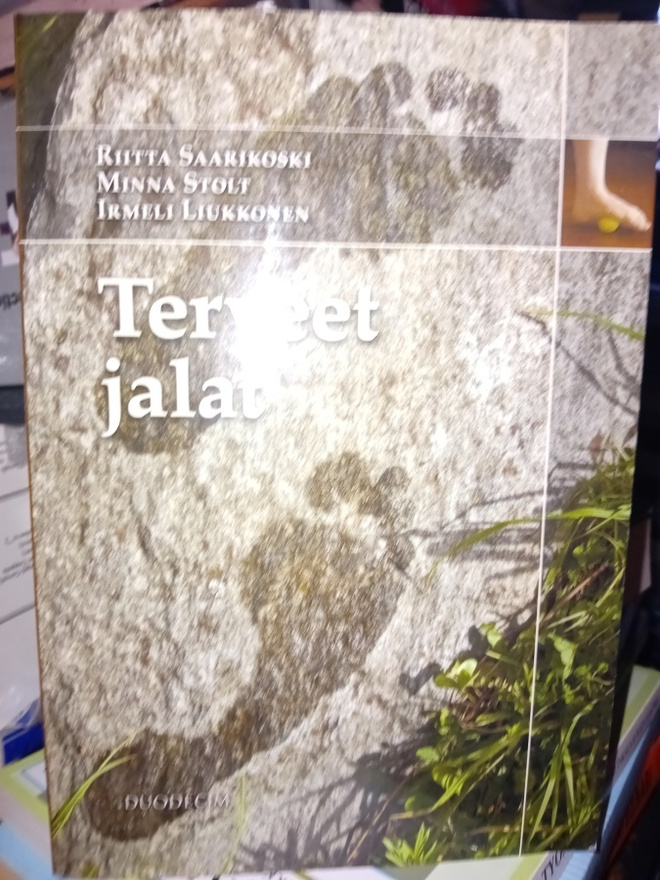 Saarikoski ym.: Terveet jalat ( SIS POSTIKULU  )