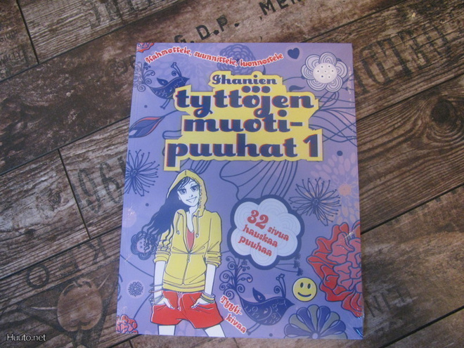 Ihanien tyttöjen muotipuuhat 1 "UUSI"