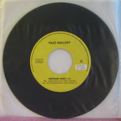 Single: Pavloff, Yrjö - Kerran vain / Aamukulkija