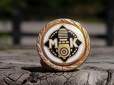 Moottorikerho Emalinen merkki. Halkaisija - 14 mm.