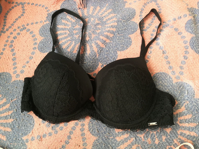 Ella M- mustat pitsiä rintaliivit 85 B rintaliivit push up